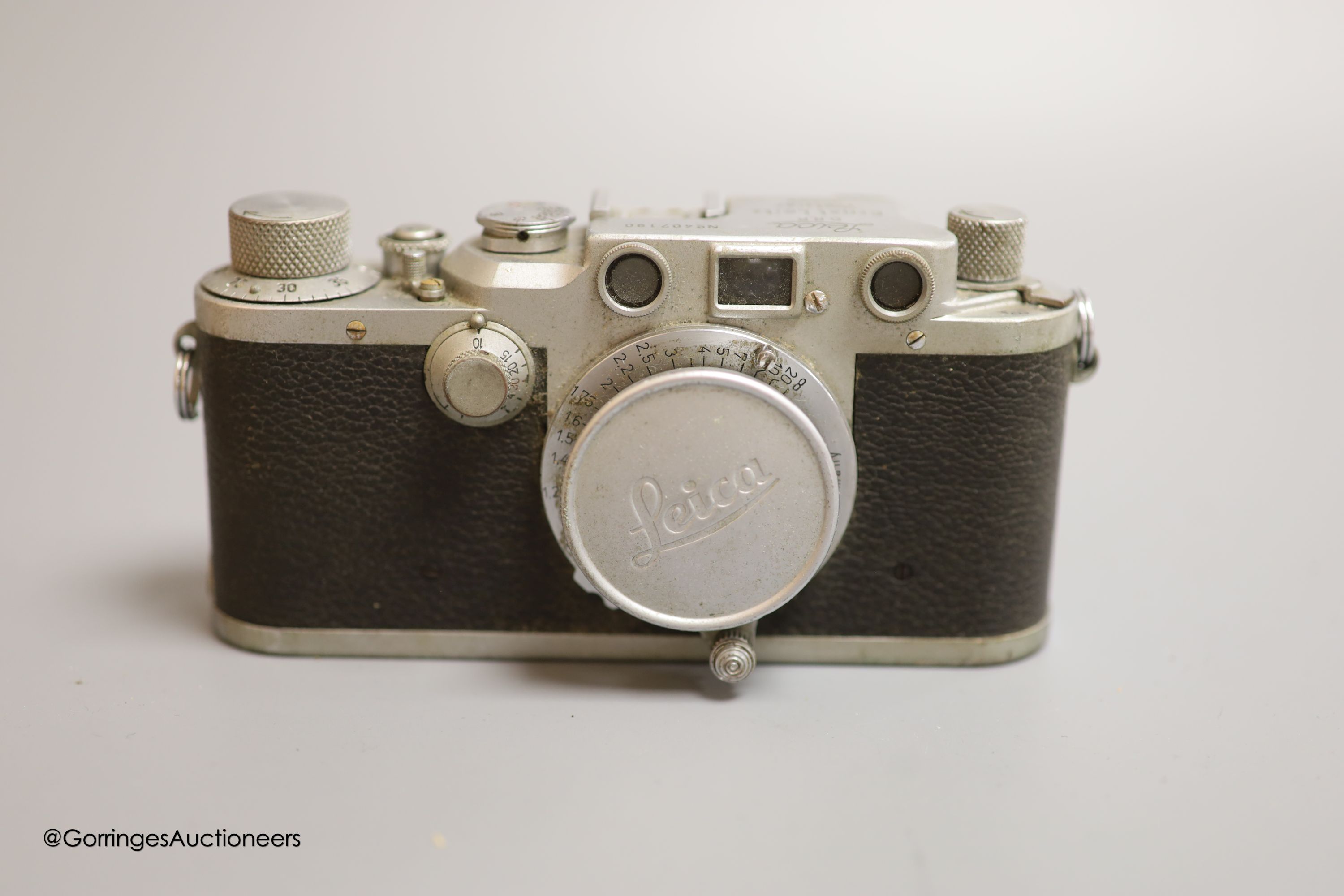 A Leica IIIc camera, serial no.407190